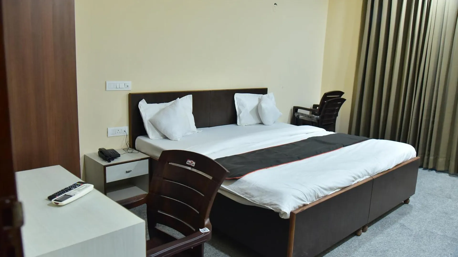 Hotel Wedlock Medanta Gurgaon