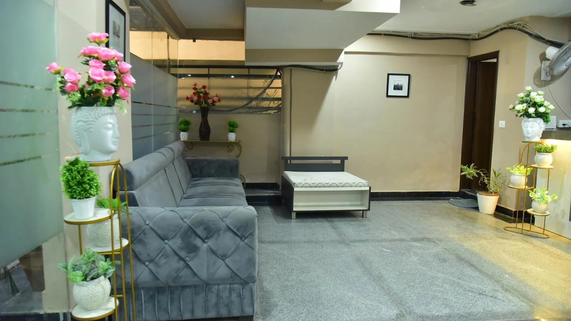 Hotel Wedlock Medanta Gurgaon